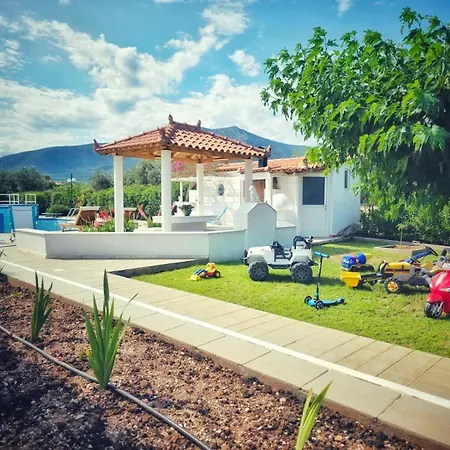 Elia Garden Oasis With Pool Astros *