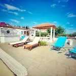 Elia Garden Oasis With Pool Astros 公寓 *