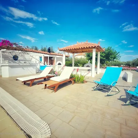 Elia Garden Oasis With Pool Astros Apartment *