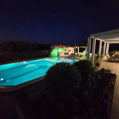 Elia Garden Oasis With Pool Astros Parálion Ástros
