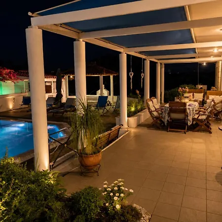 Διαμέρισμα Elia Garden Oasis With Pool Astros