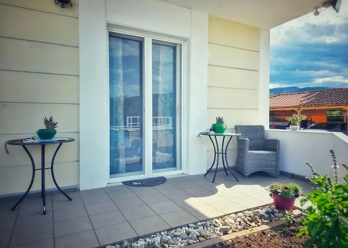 Appartement Elia Garden Oasis With Pool Astros Parálion Ástros