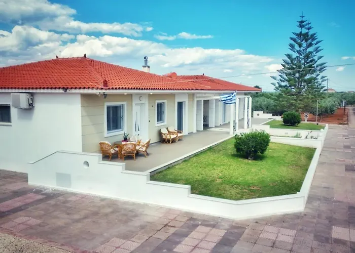 Elia Garden Oasis With Pool Astros דירה Parálion Ástros