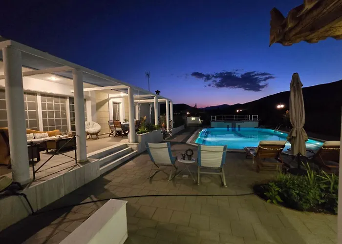 Elia Garden Oasis With Pool Astros דירה Parálion Ástros